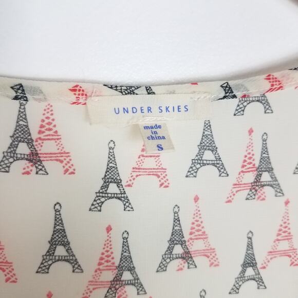 Eiffel Tower Print Sheer Tank w/ Pockets & Buttons - Picture 6 of 11